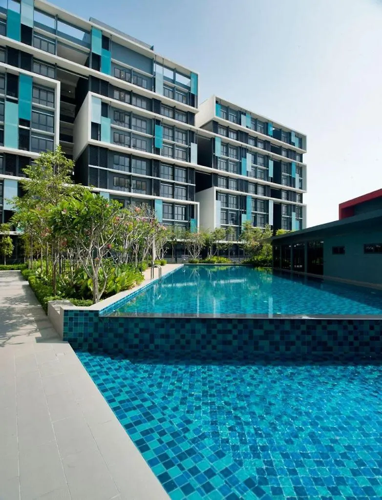 Core Soho Suite Klia Free Wifi Near Kip Mall By Golden Gates Sepang Apartment