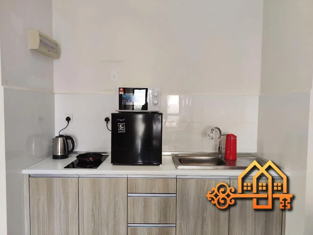 Apartment Core Soho Suite Klia Free Wifi Near Kip Mall By Golden Gates Sepang